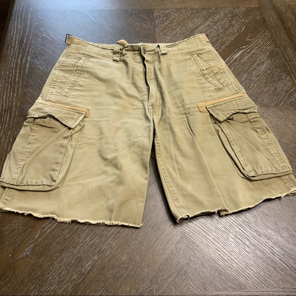 Austin Clothing Co. tan cargo shorts Size 32
